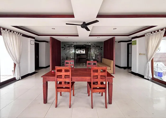 Privatunterkunft Reddoorz At First Bypass Kuta Lombok