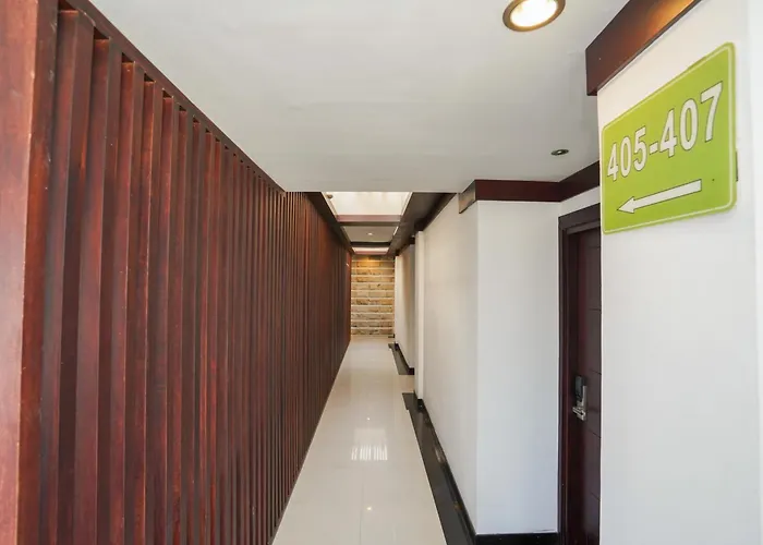 منزل للإقامة Reddoorz At First Bypass *