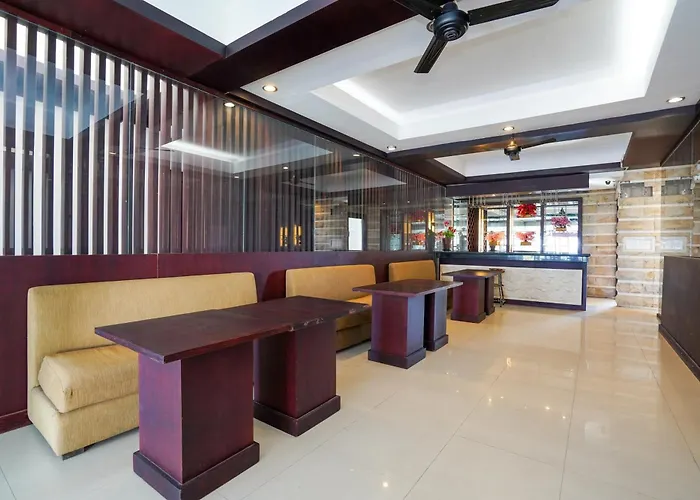 Reddoorz At First Bypass * كوتا