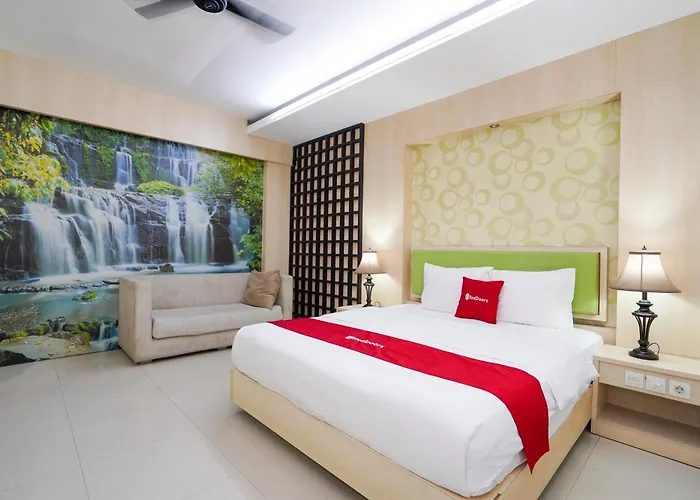 Reddoorz At First Bypass منزل للإقامة كوتا