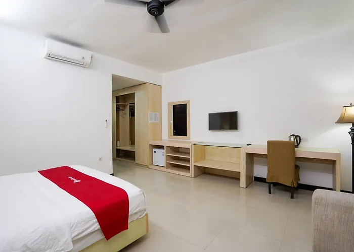 Reddoorz At First Bypass منزل للإقامة *